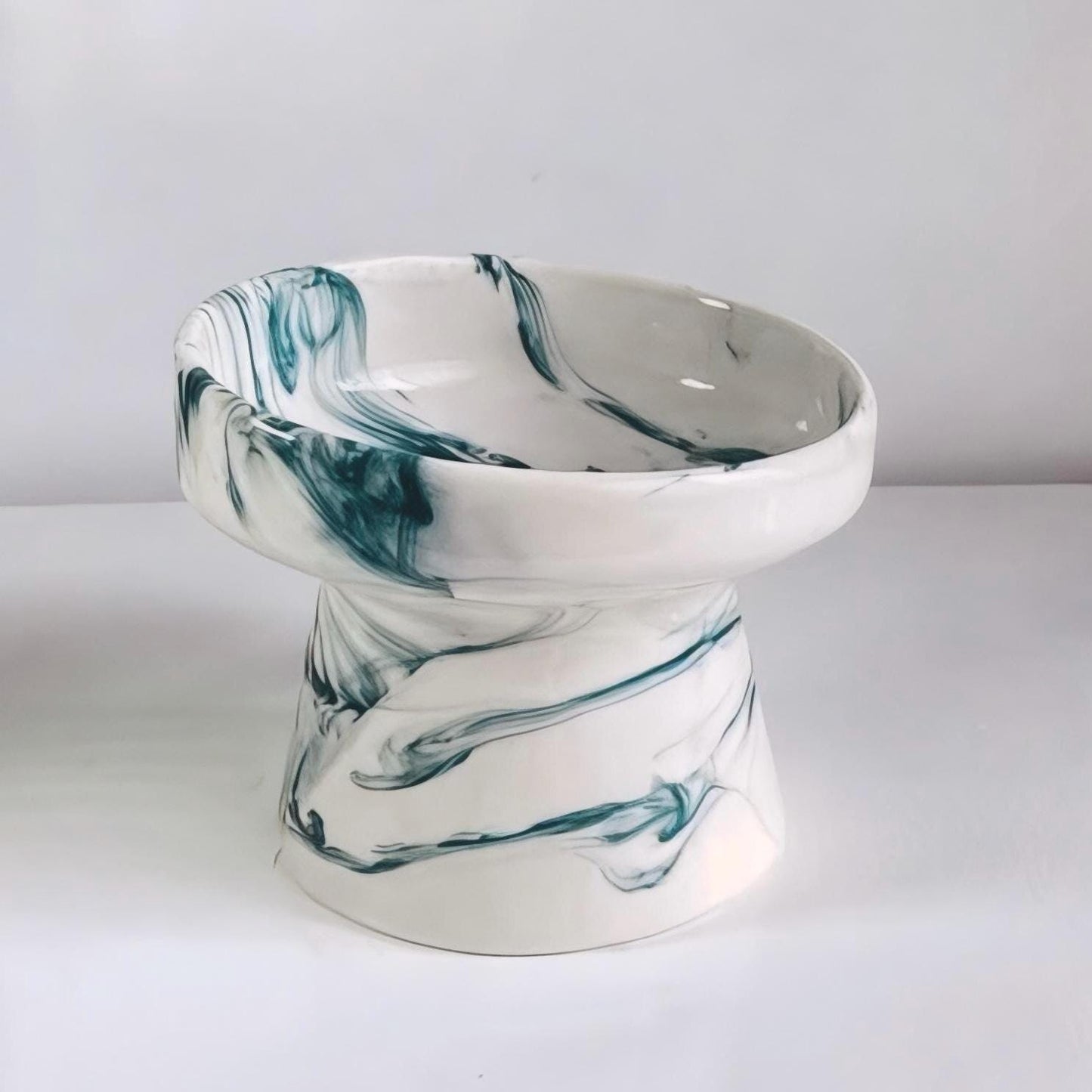 Elevated Ceramic Cat Bowl – Raised Pet Feeder for Cats & Small Dogs – Modern Marble Design – Anti-Slip, Ergonomic Food Dish