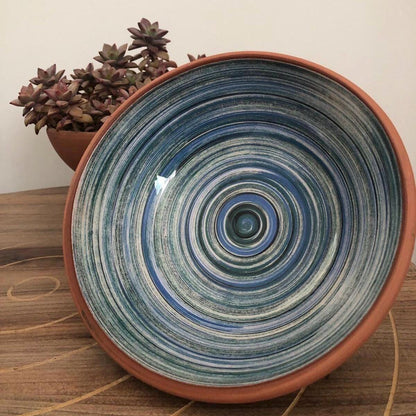 Handmade Ceramic Elevated Cat Bowl: Ergonomic Pet Feeder